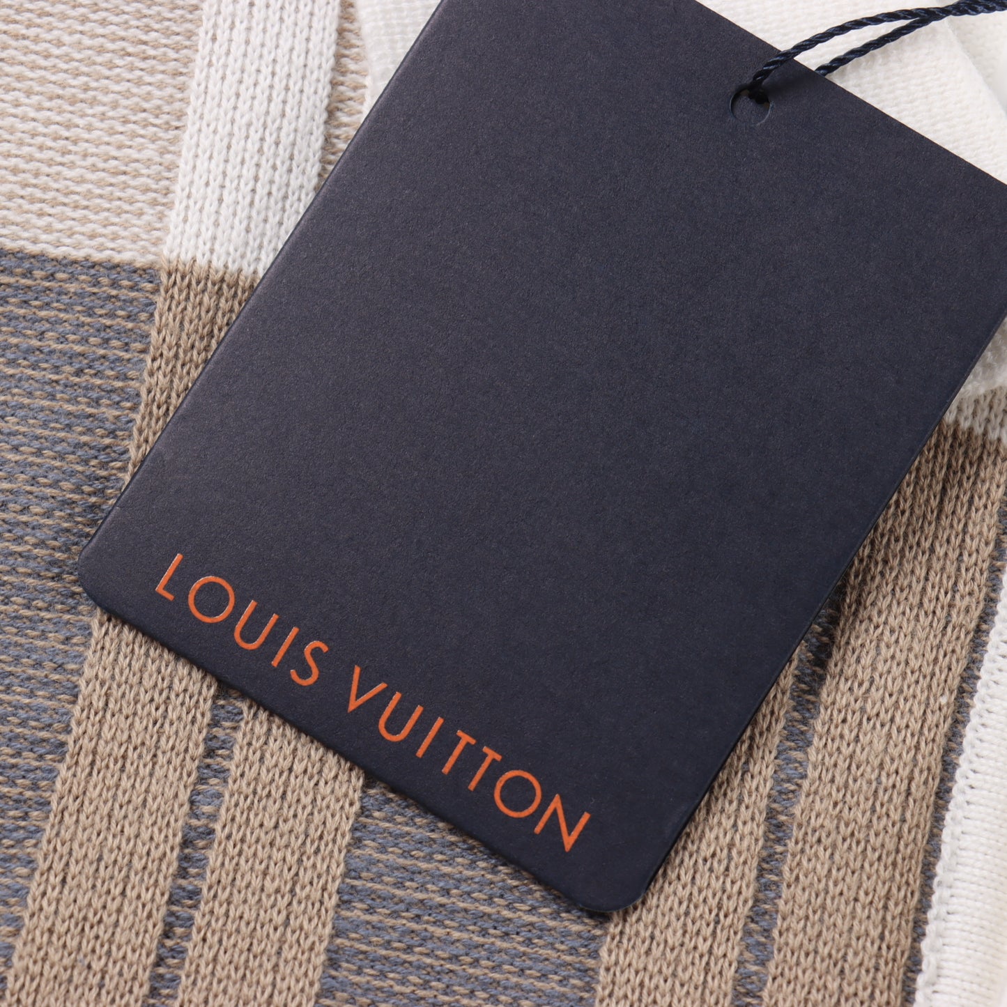 LOUIS VUITTON T-SHIRT - SUPER CLONE