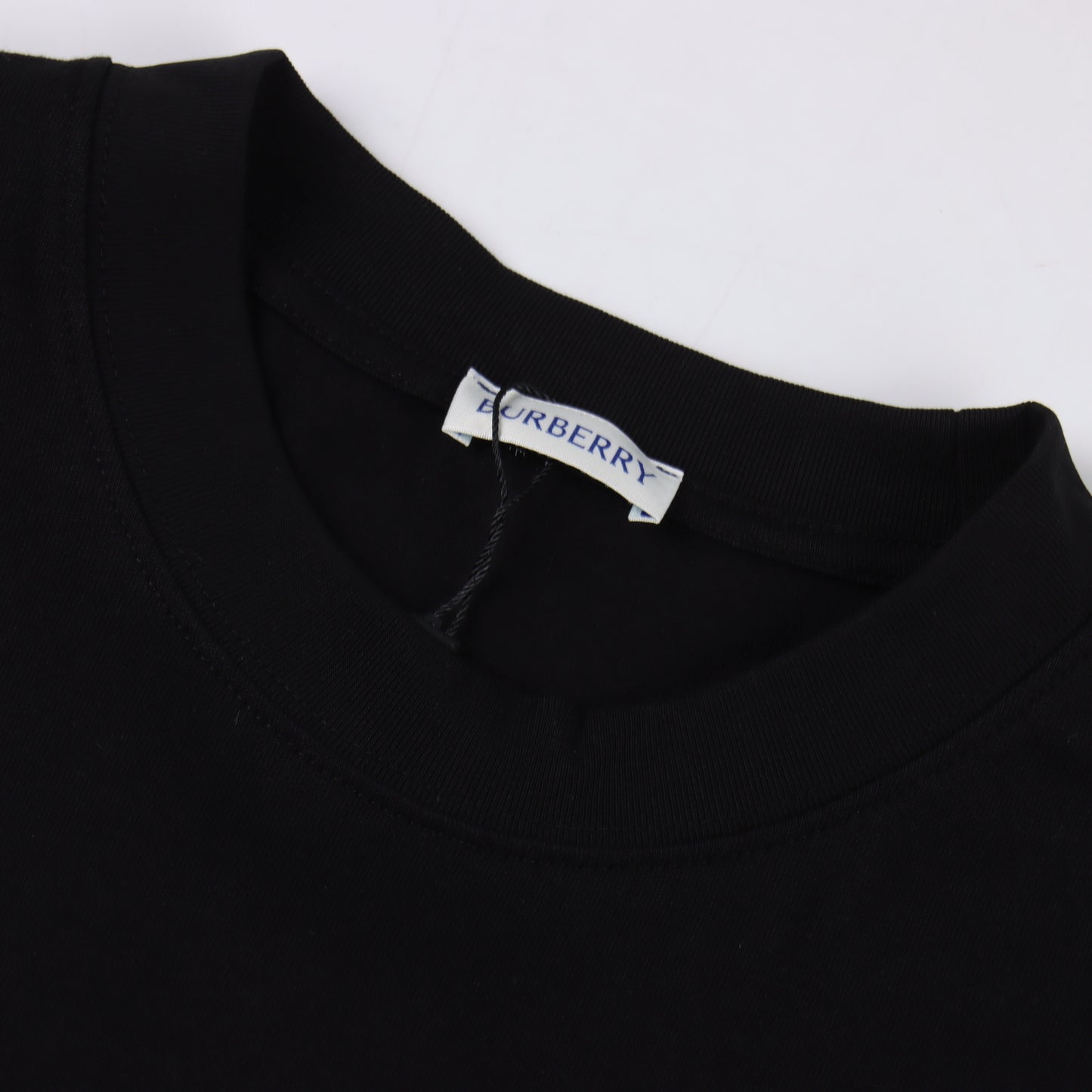 BURBERRY T-SHIRT - SUPER CLONE