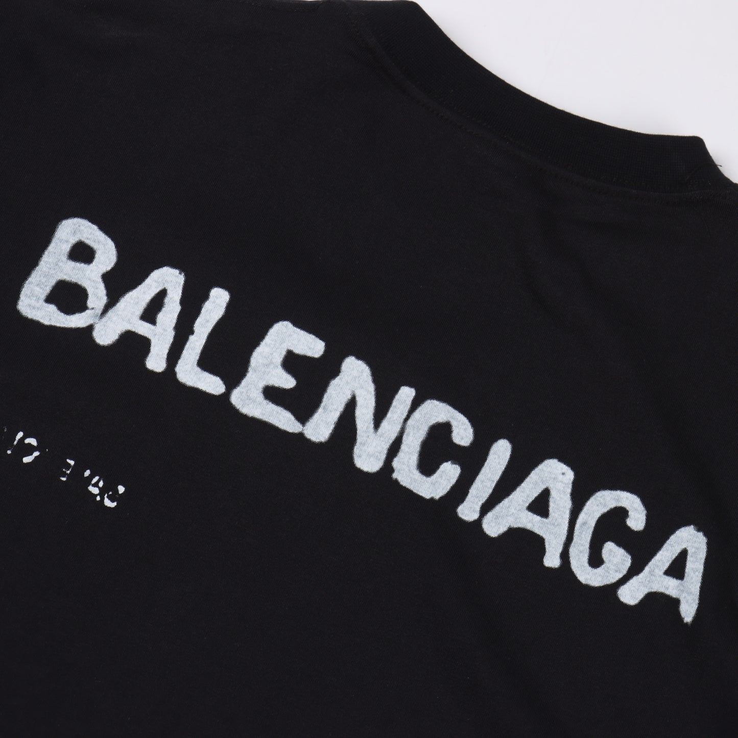 BALENCIAGA T-SHIRT - SUPER CLONE