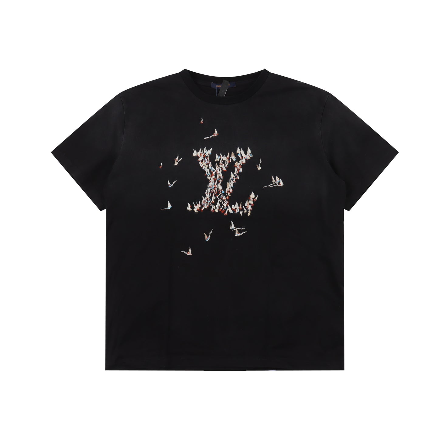 LOUIS VUITTON T-SHIRT - SUPER CLONE