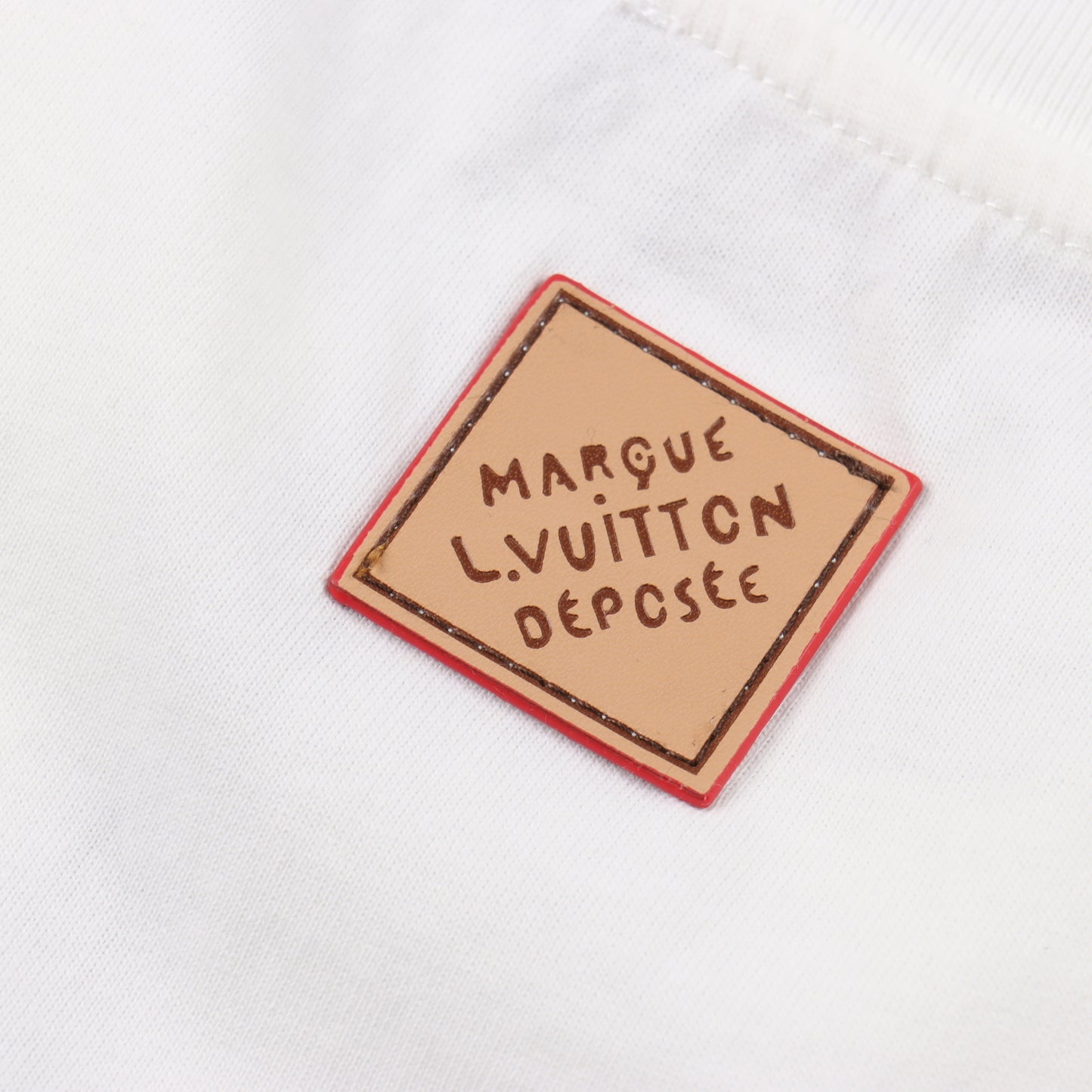 LOUIS VUITTON T-SHIRT - SUPER CLONE
