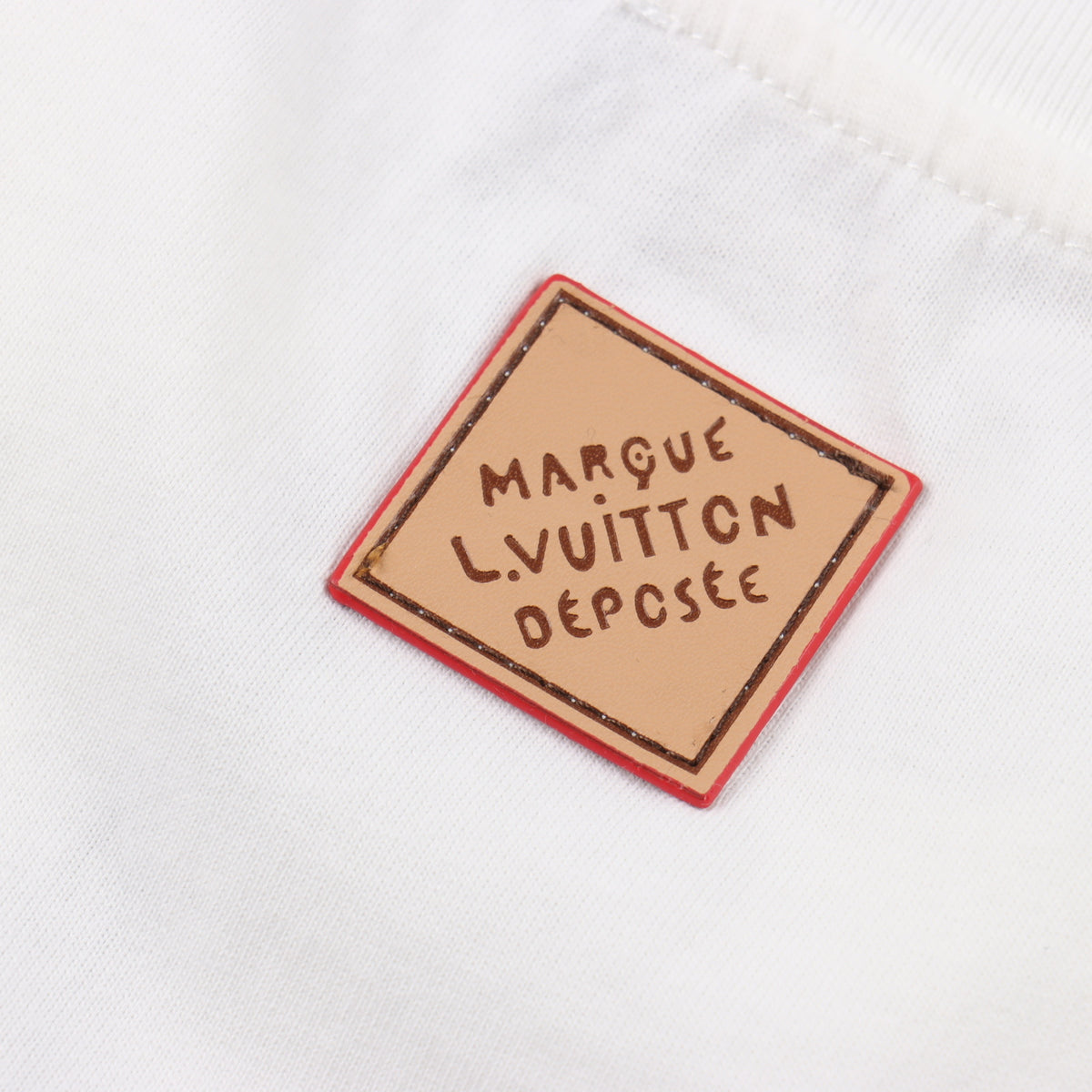 LOUIS VUITTON T-SHIRT - SUPER CLONE