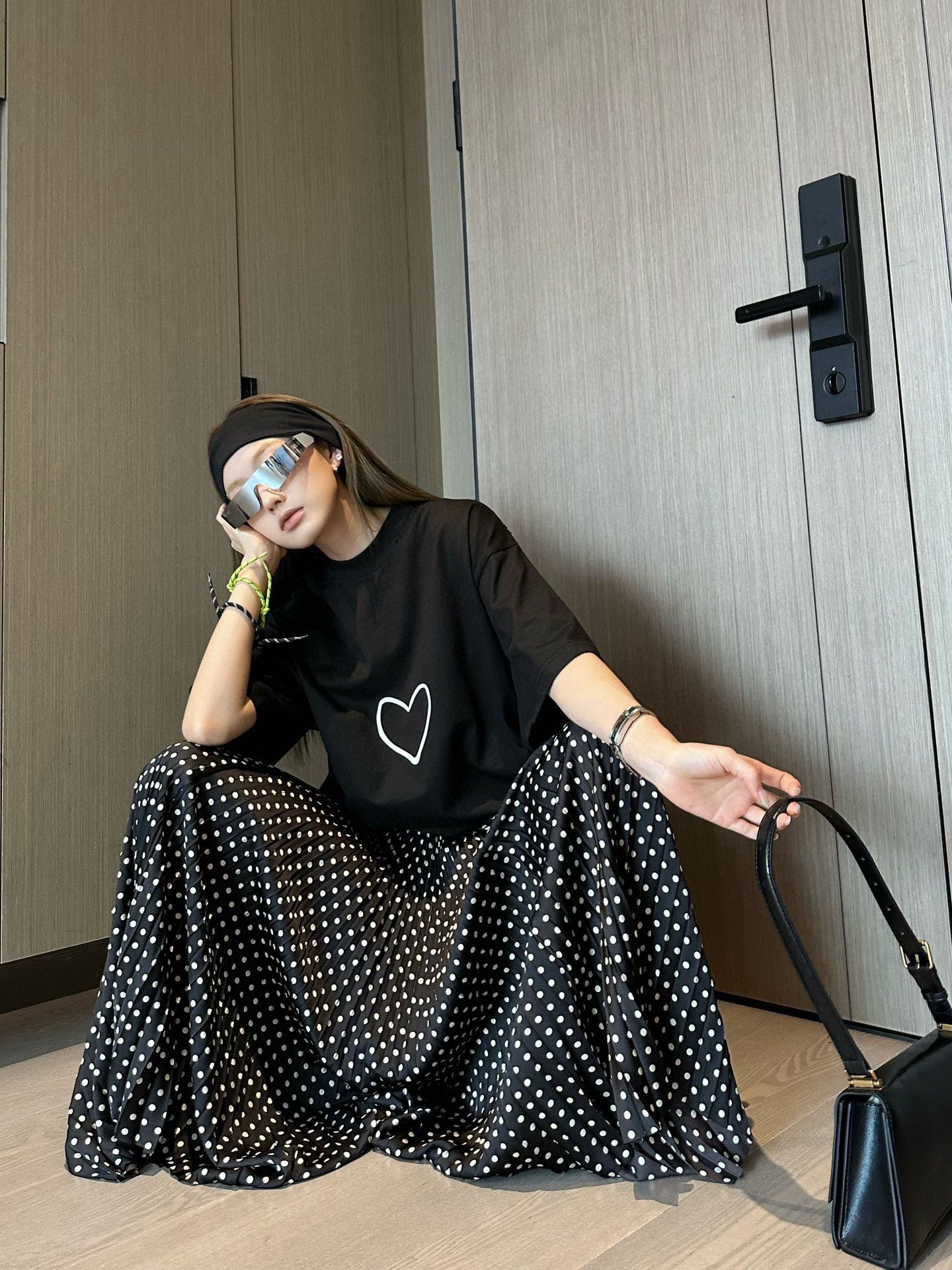 BALENCIAGA T-SHIRT - SUPER CLONE