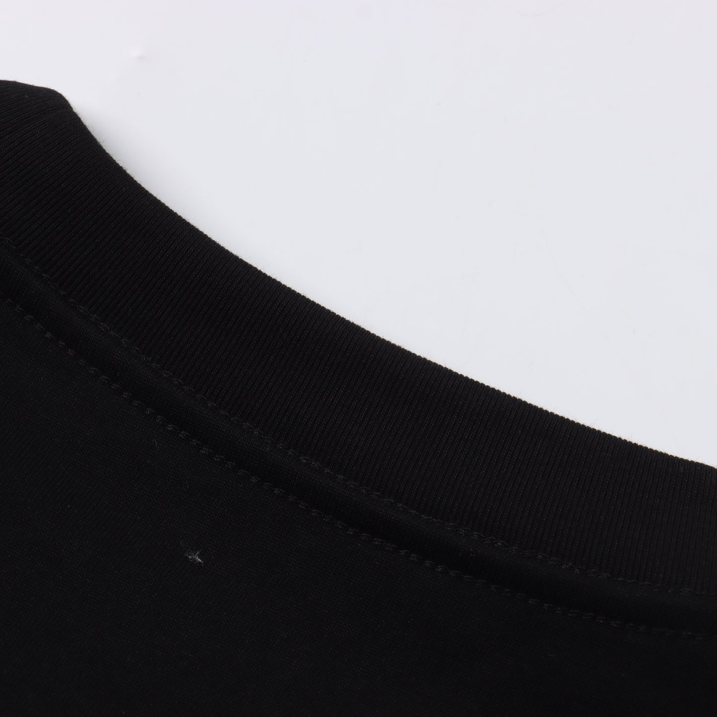 FENDI T-SHIRT - SUPER CLONE