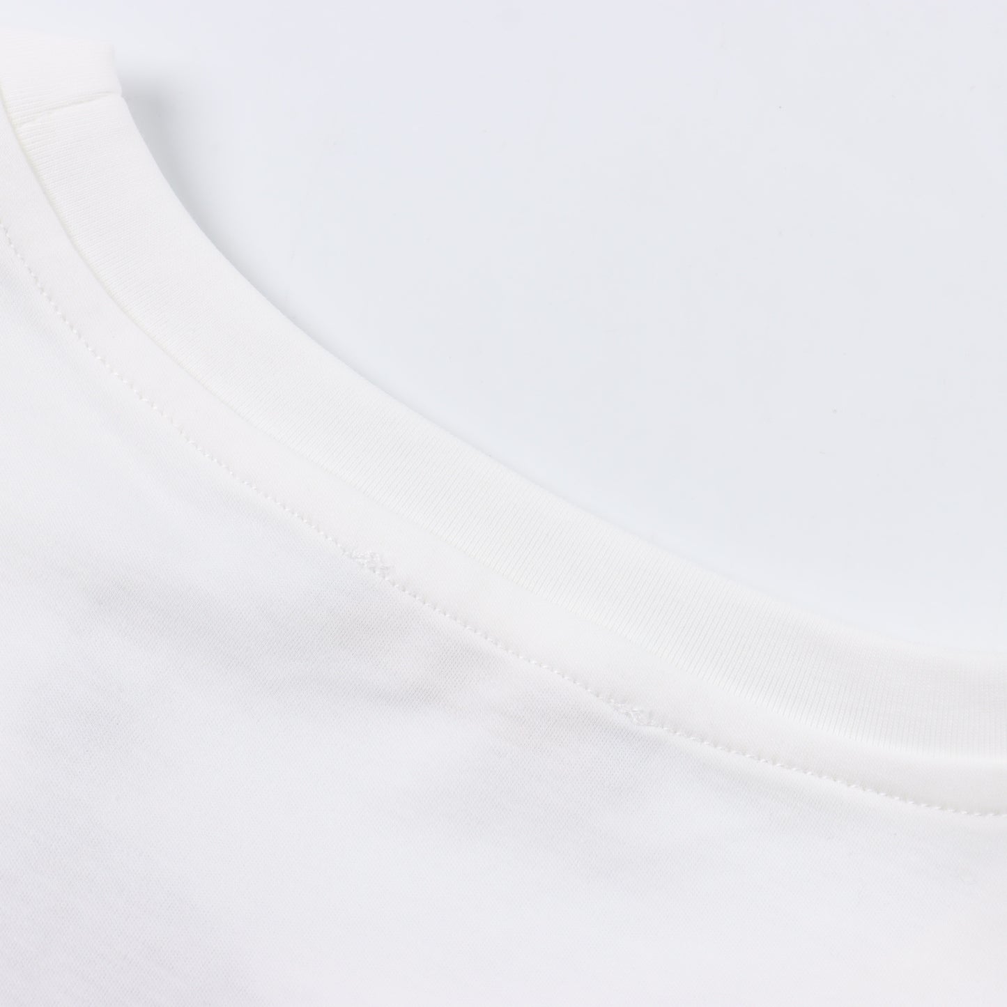 LOUIS VUITTON T-SHIRT - SUPER CLONE