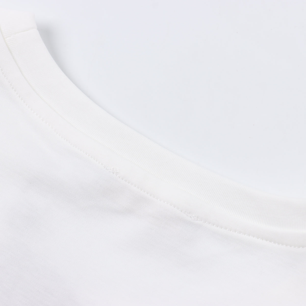 LOUIS VUITTON T-SHIRT - SUPER CLONE