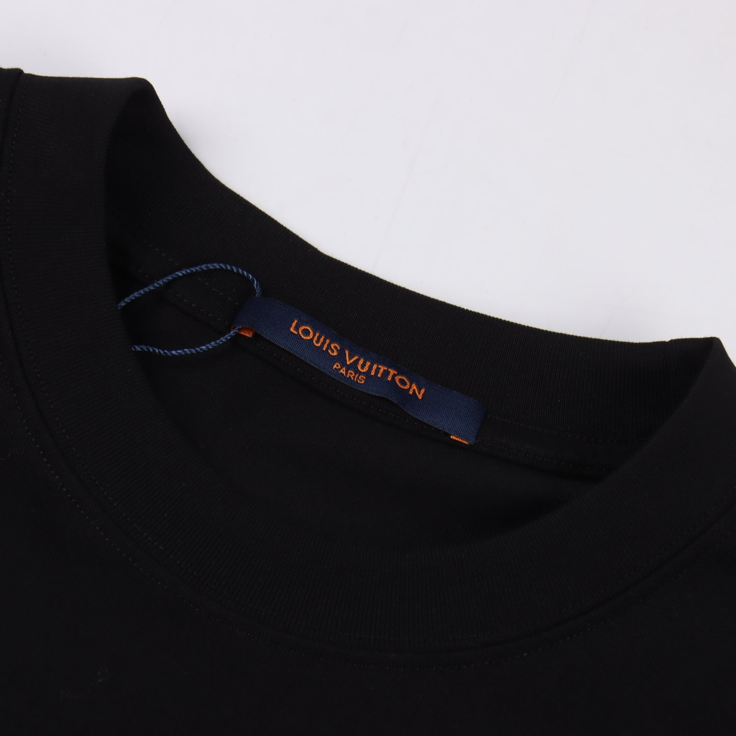 LOUIS VUITTON T-SHIRT  - SUPER CLONE