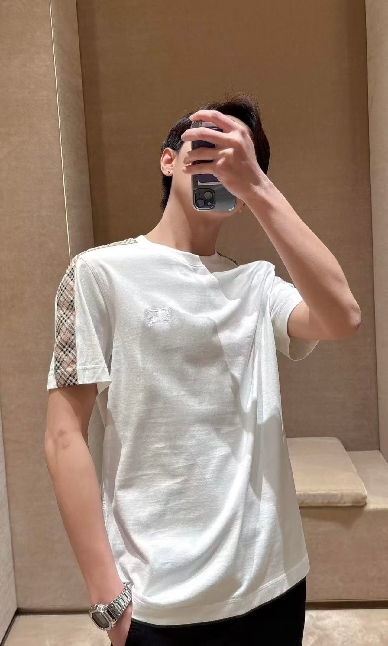 BURBERRY T-SHIRT - SUPER CLONE