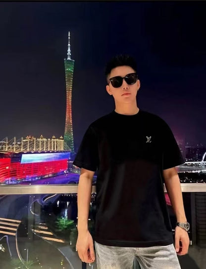 LOUIS VUITTON T-SHIRT - SUPER CLONE