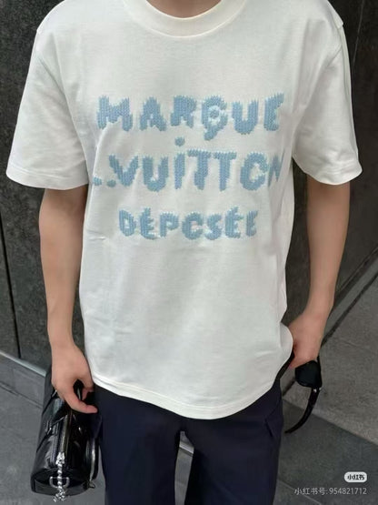 LOUIS VUITTON T-SHIRT - SUPER CLONE