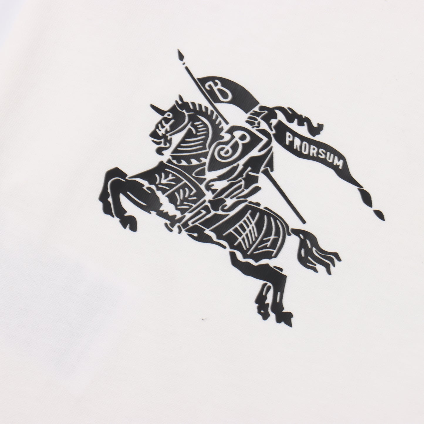 BURBERRY T-SHIRT - SUPER CLONE