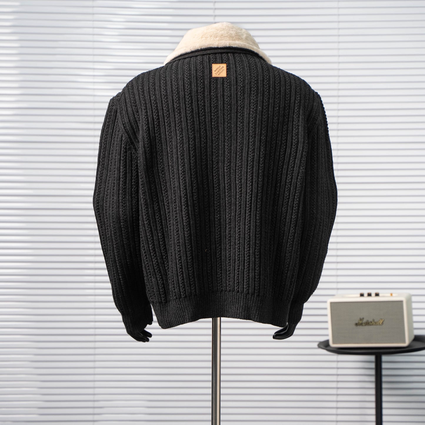 LOUIS VUITTON SHEARLING COLLAR KNIT ZIP JACKET – 1:1 HIGH END