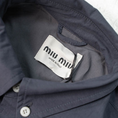 MIU MIU EMBROIDERED LOGO SNAP-BUTTON CASUAL JACKET– 1:1 HIGH END
