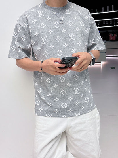 LOUIS VUITTON T-SHIRT - SUPER CLONE
