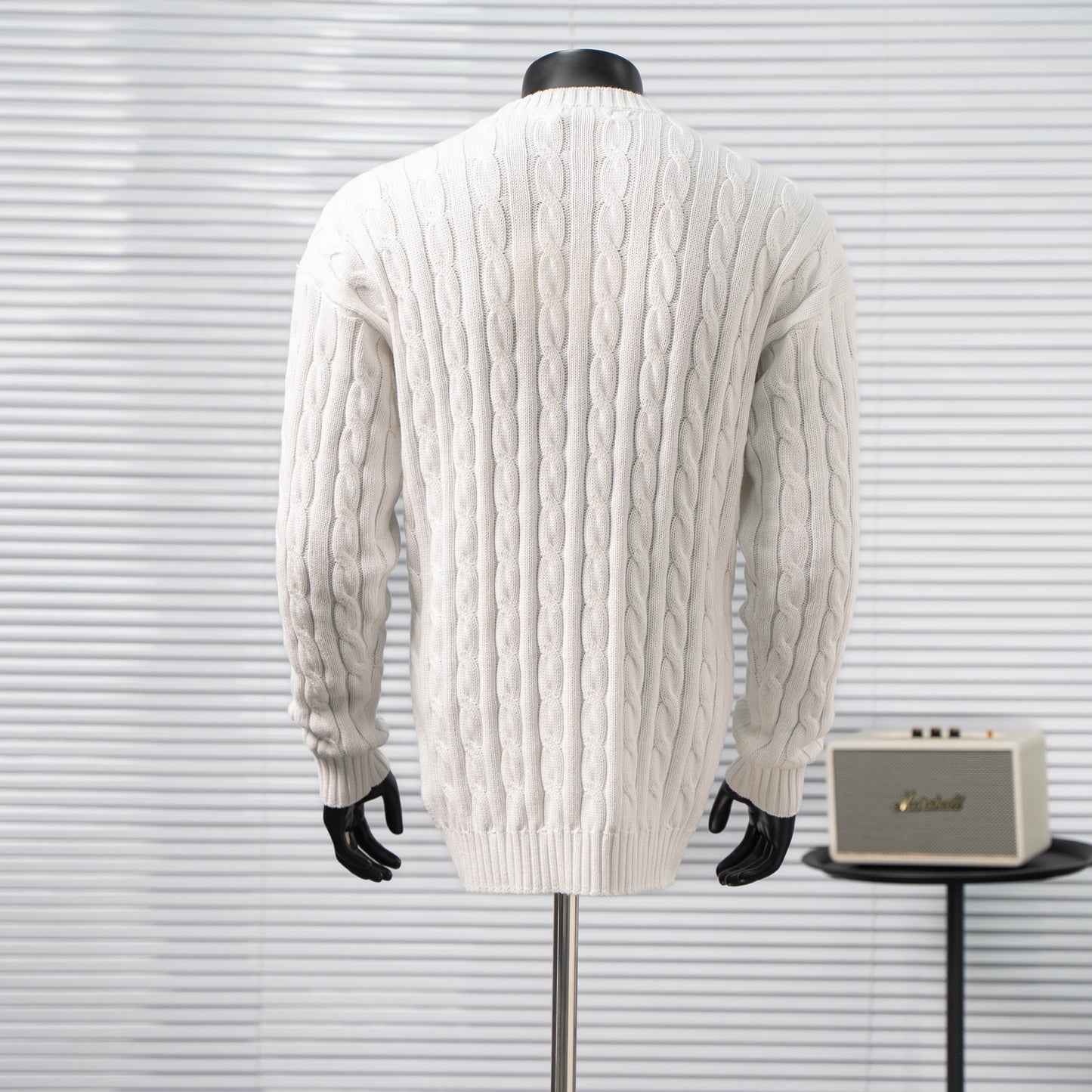 PRADA CABLE KNIT LOGO CREW NECK SWEATER– 1:1 HIGH END