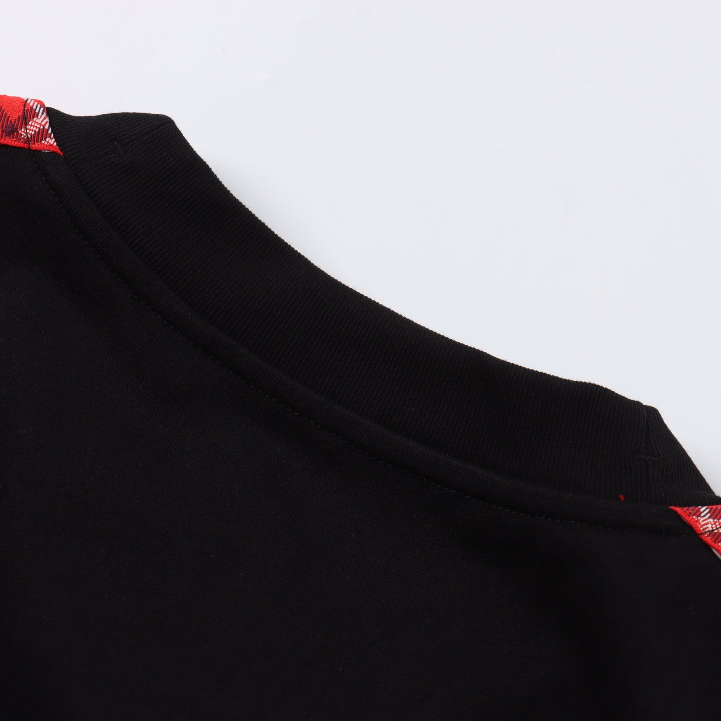 BURBERRY T-SHIRT - SUPER CLONE