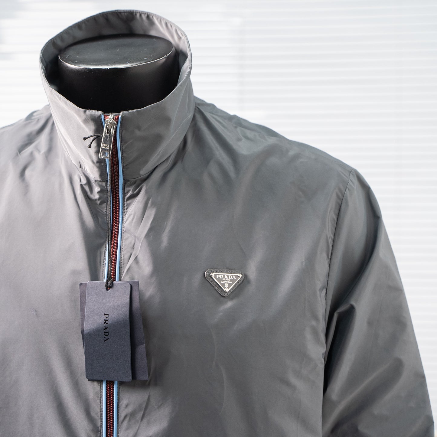PRADA CONTRAST PIPING STAND COLLAR ZIPPER JACKET– 1:1 HIGH END