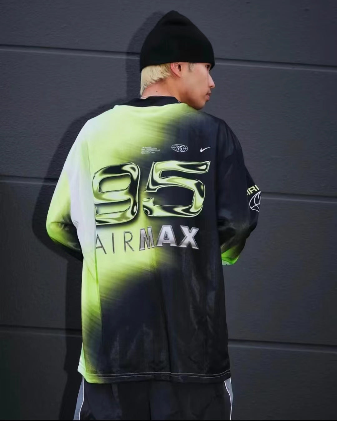 NIKE AIR MAX 95 CULTURE OF FOOTBALL LONGSLEEVE– mit Tags – 1:1 HIGH END