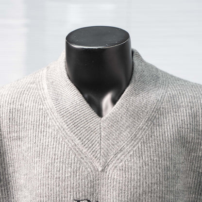 DIOR CD V-NECK WOOL SWEATER – 1:1 HIGH END