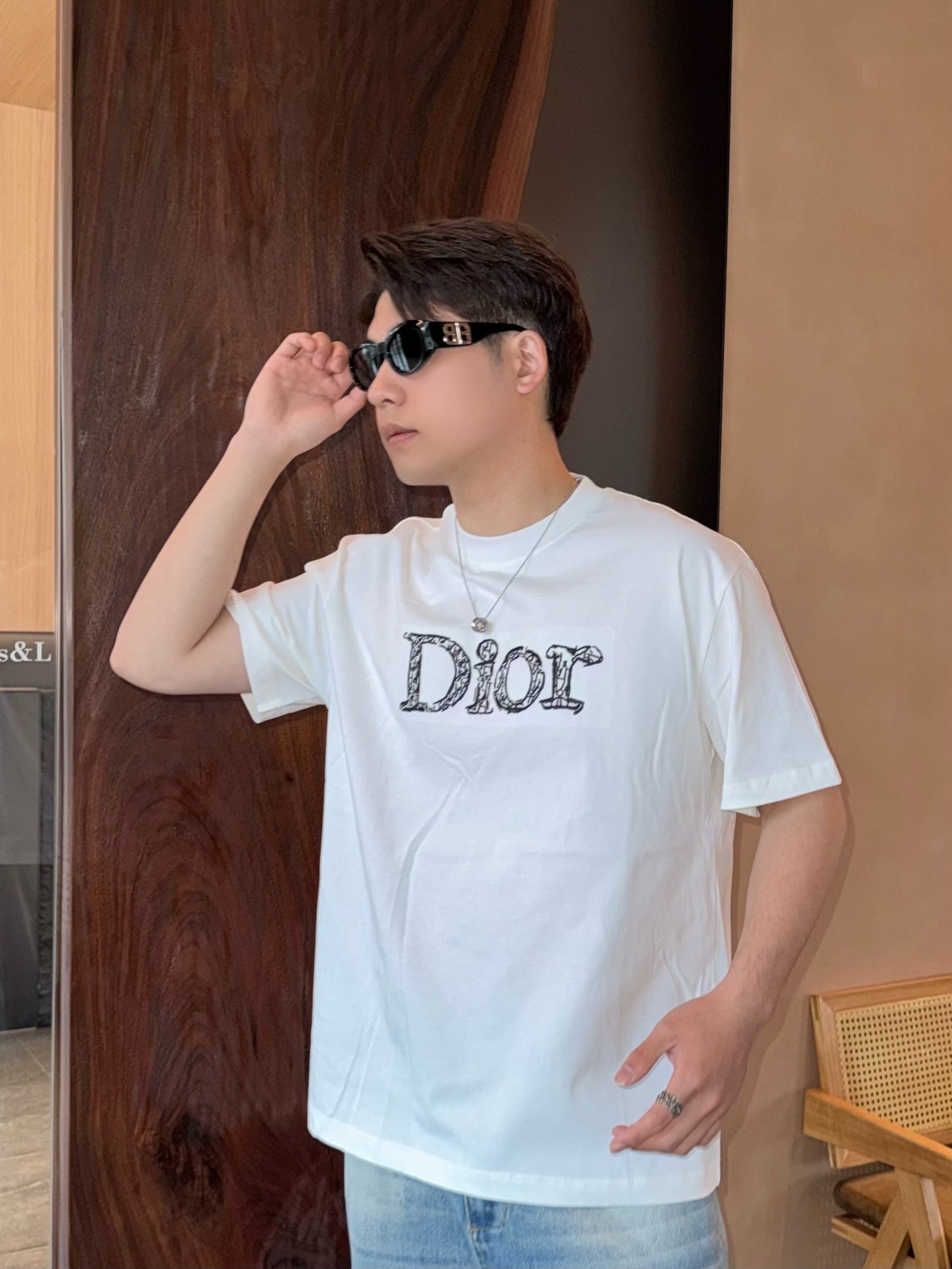 DIOR T-SHIRT - SUPER CLONE