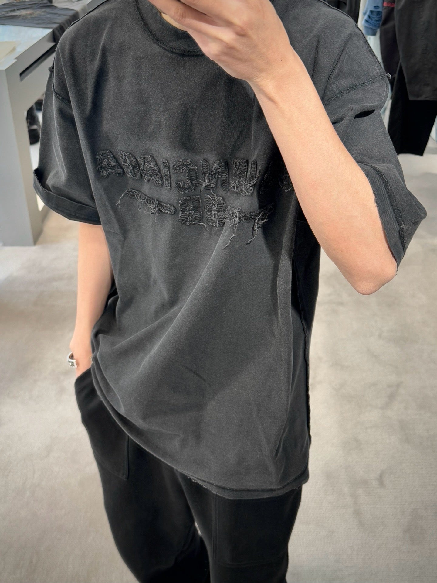BALENCIAGA T-SHIRT - SUPER CLONE