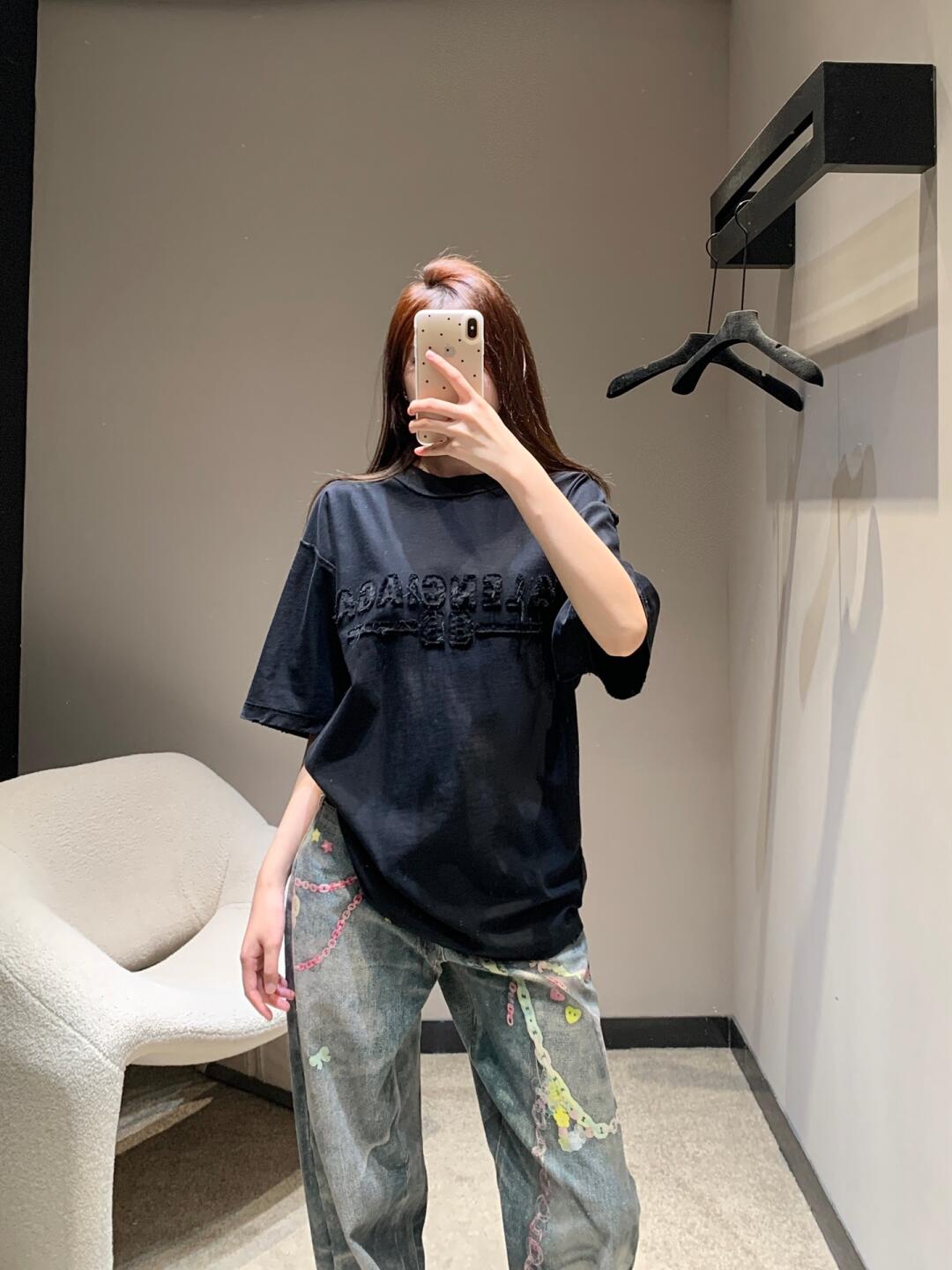 BALENCIAGA T-SHIRT - SUPER CLONE