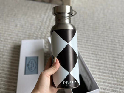 PRADA Bottle 500ML (6 Farben) – mit Box - HIGH QUALITY
