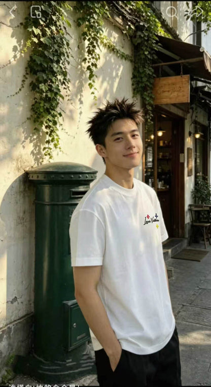 LOUIS VUITTON T-SHIRT - SUPER CLONE