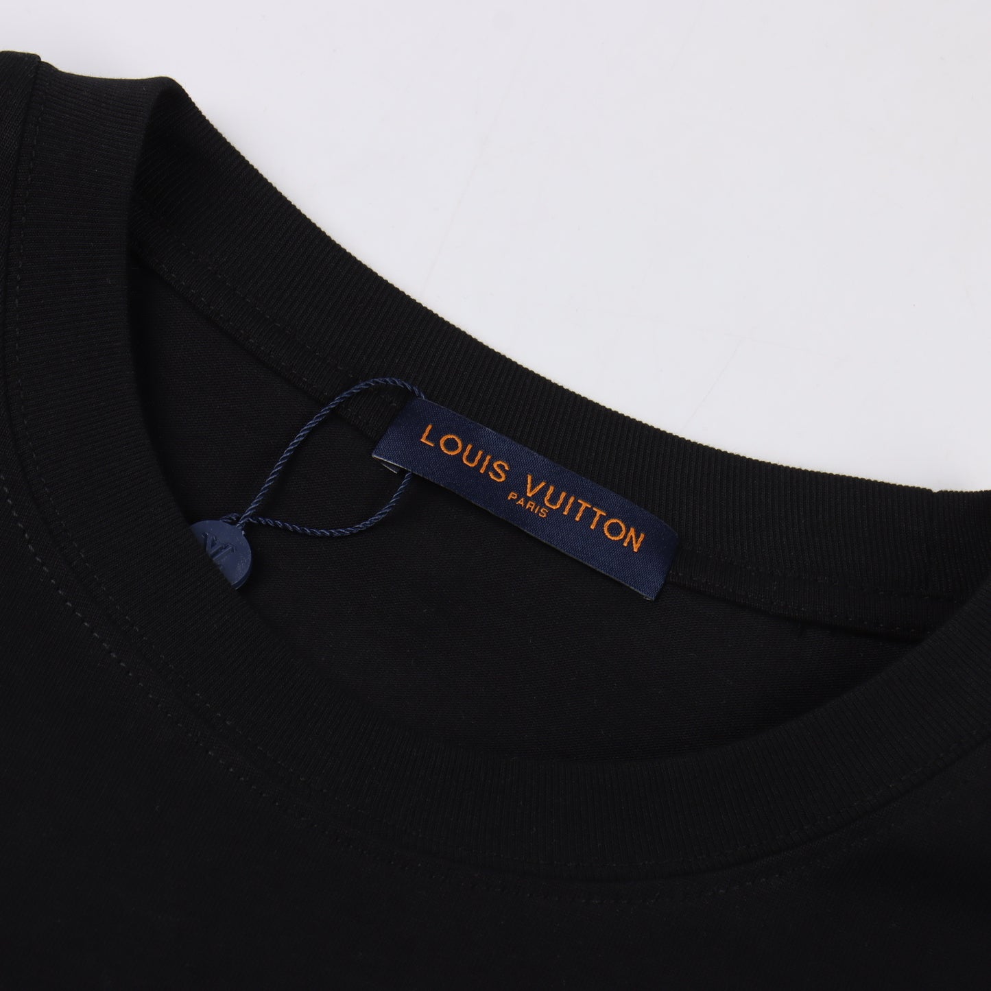 LOUIS VUITTON T-SHIRT - SCHWARZ / WEIß - SUPER CLONE 260g