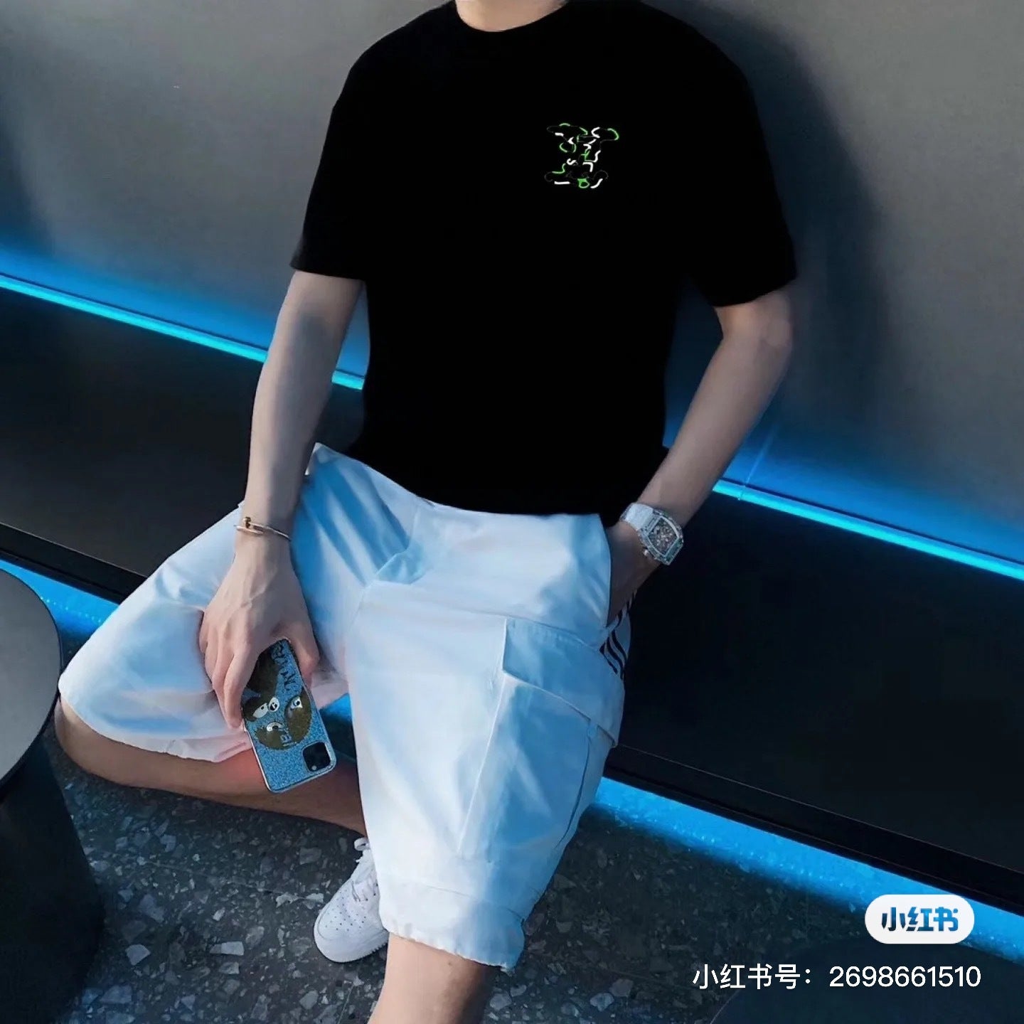 LOUIS VUITTON T-SHIRT - SUPER CLONE