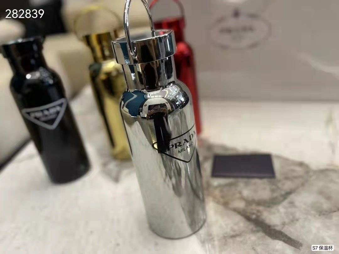PRADA Bottle 500ML (6 Farben) – mit Box - HIGH QUALITY
