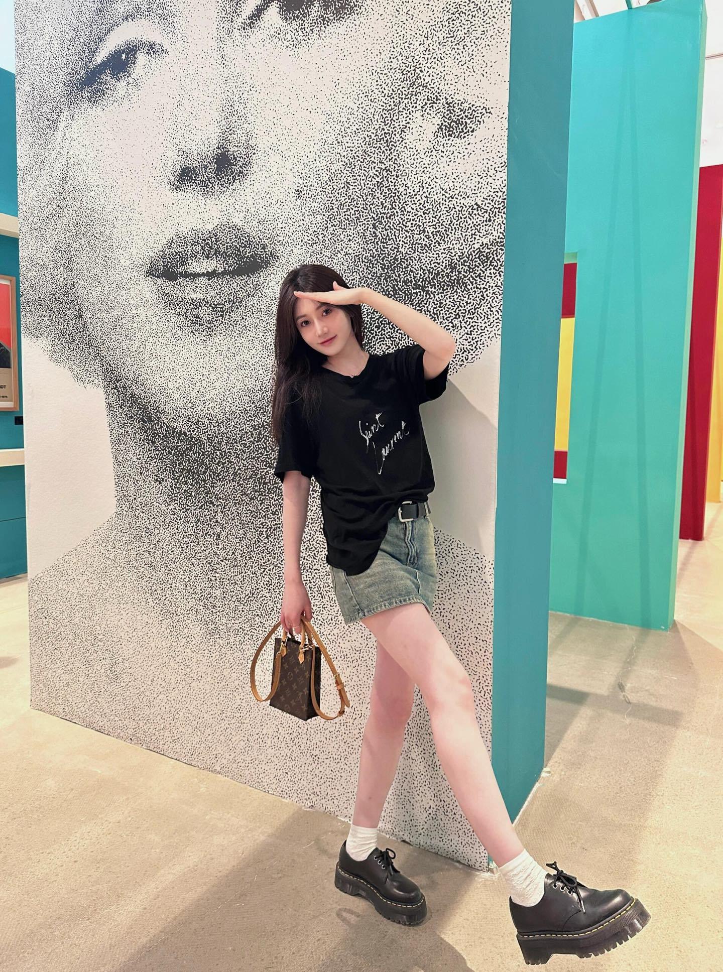 SAINT LAURENT T-SHIRT - SUPER CLONE