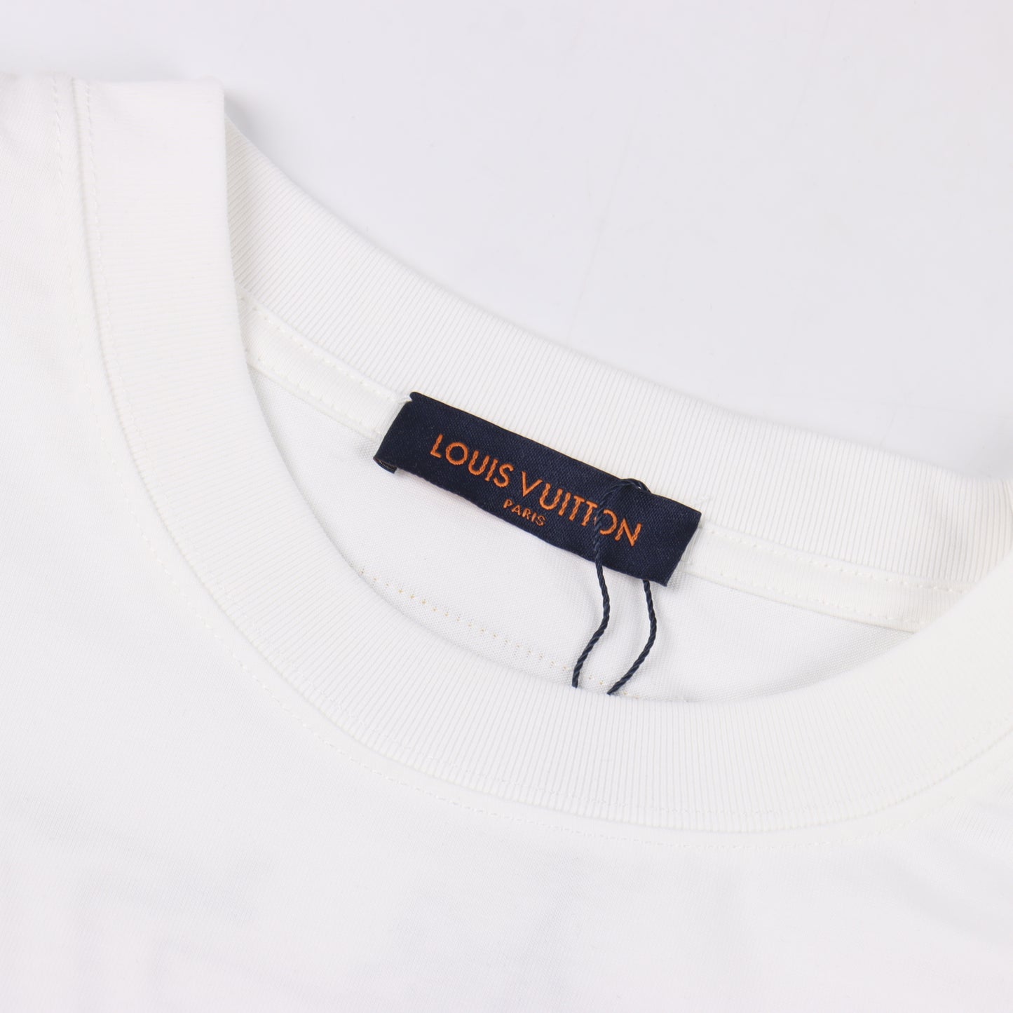 LOUIS VUITTON T-SHIRT - SCHWARZ / WEIß - SUPER CLONE 260g