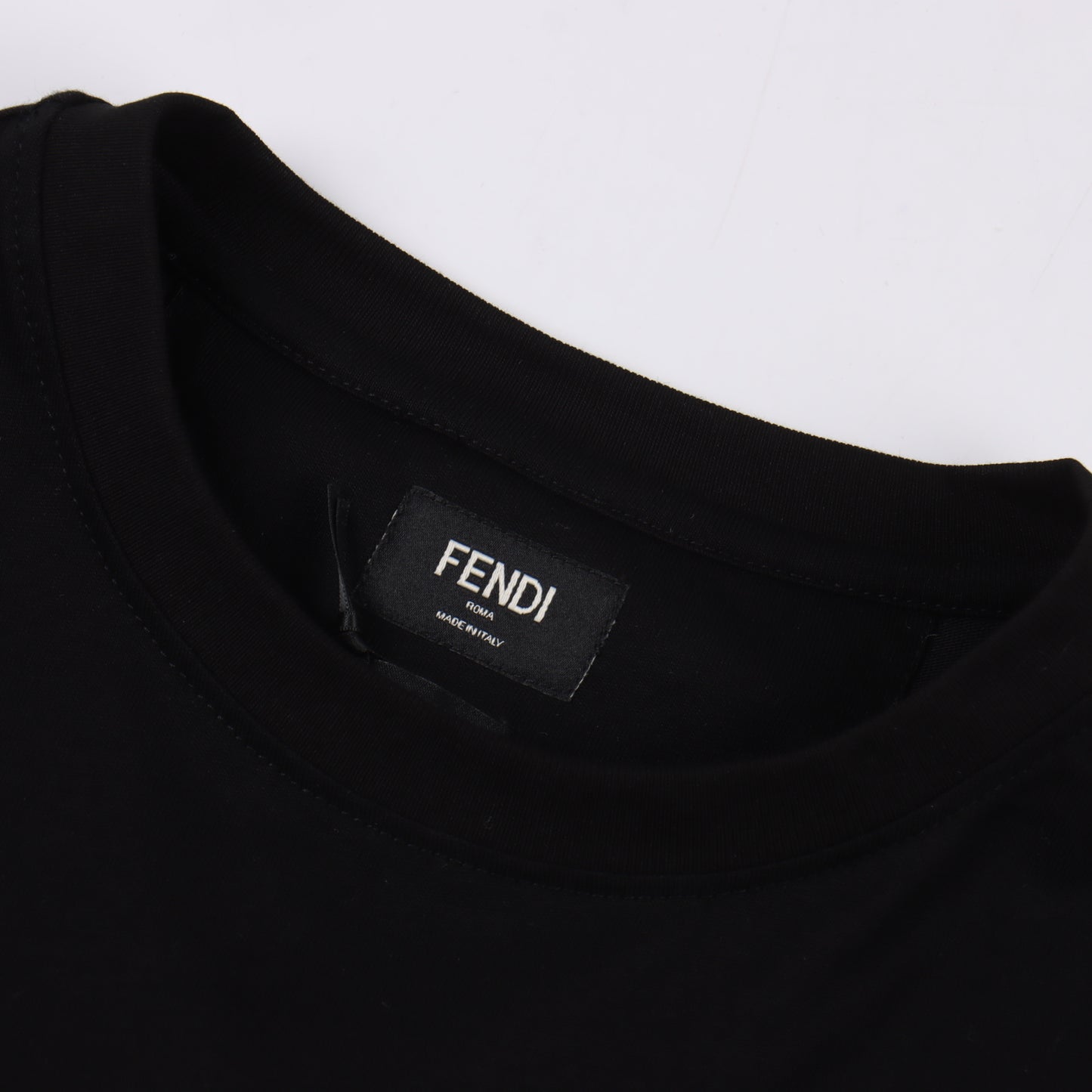 FENDI T-SHIRT - SUPER CLONE
