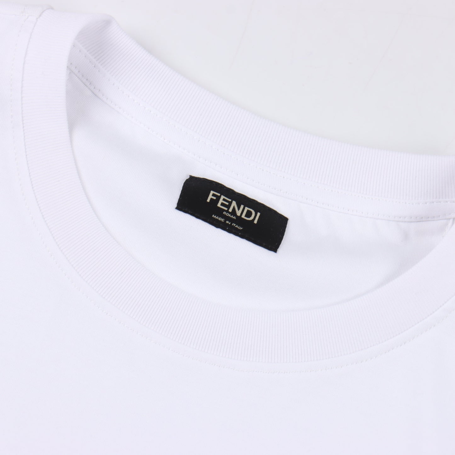 FENDI T-SHIRT - SUPER CLONE