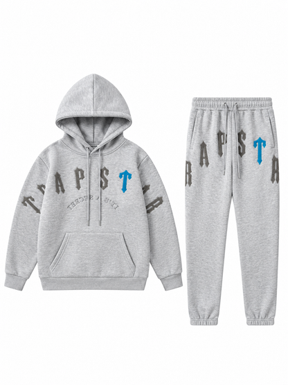 MONCLER EMBROIDERED LOGO SWEAT SHORTS – 1:1 HIGH END