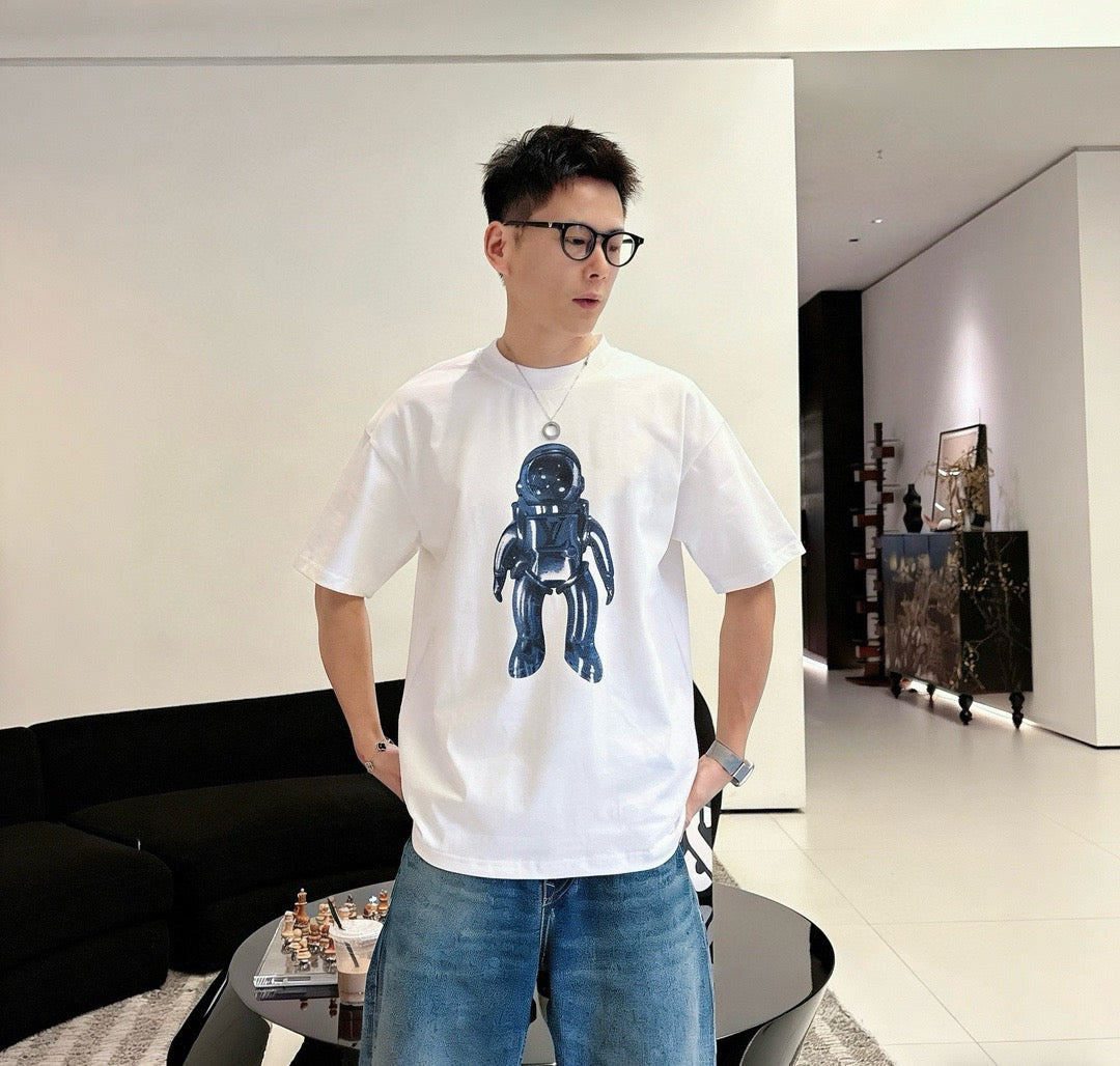 LOUIS VUITTON TRAVELLER ROBOT T-SHIRT – 1:1 HIGH END