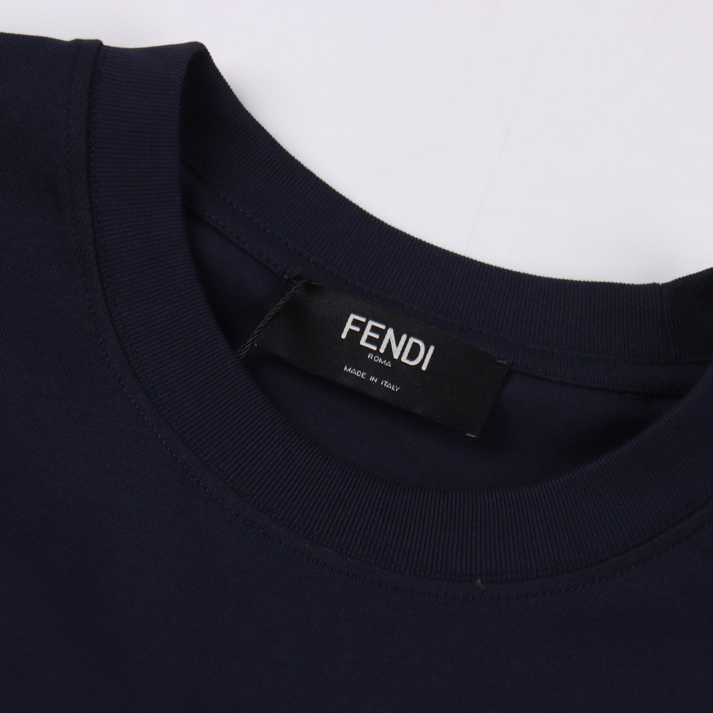 FENDI T-SHIRT - SUPER CLONE