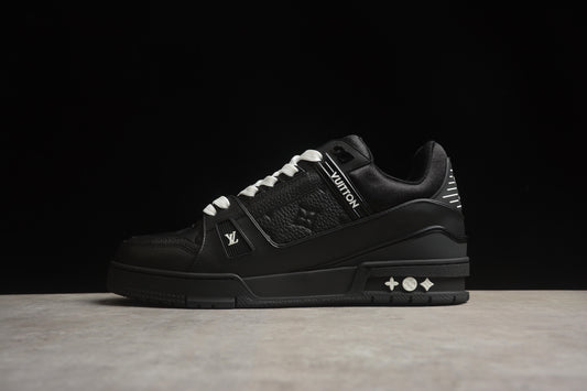 LV TRAINER BLACK - HIGH QUALITY 1:1