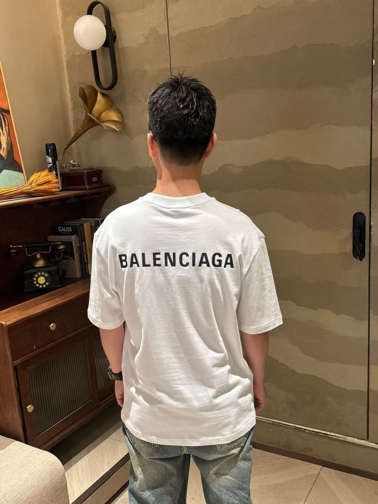 BALENCIAGA T-SHIRT - SUPER CLONE