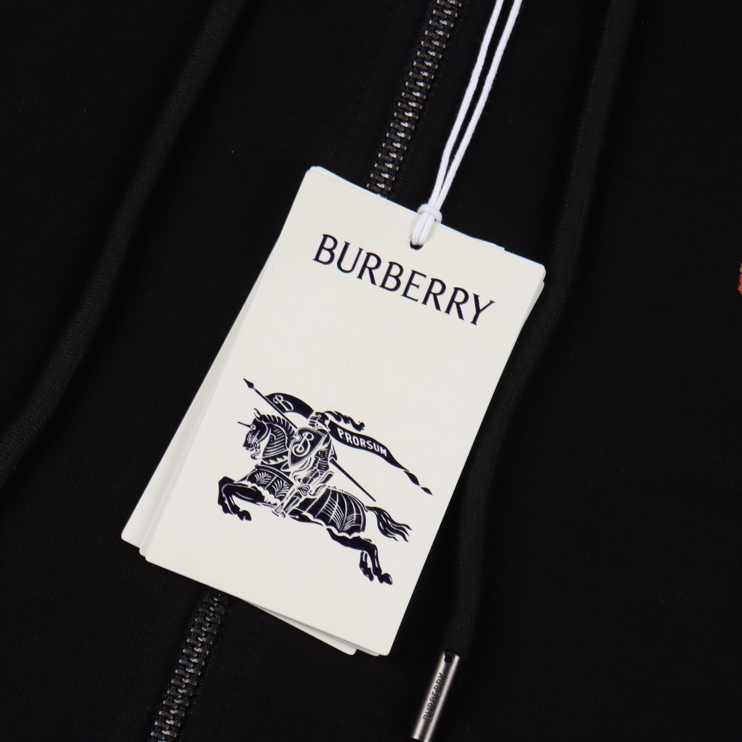 BURBERRY KNIGHT ZIP HOODIE – 1:1 HIGH END
