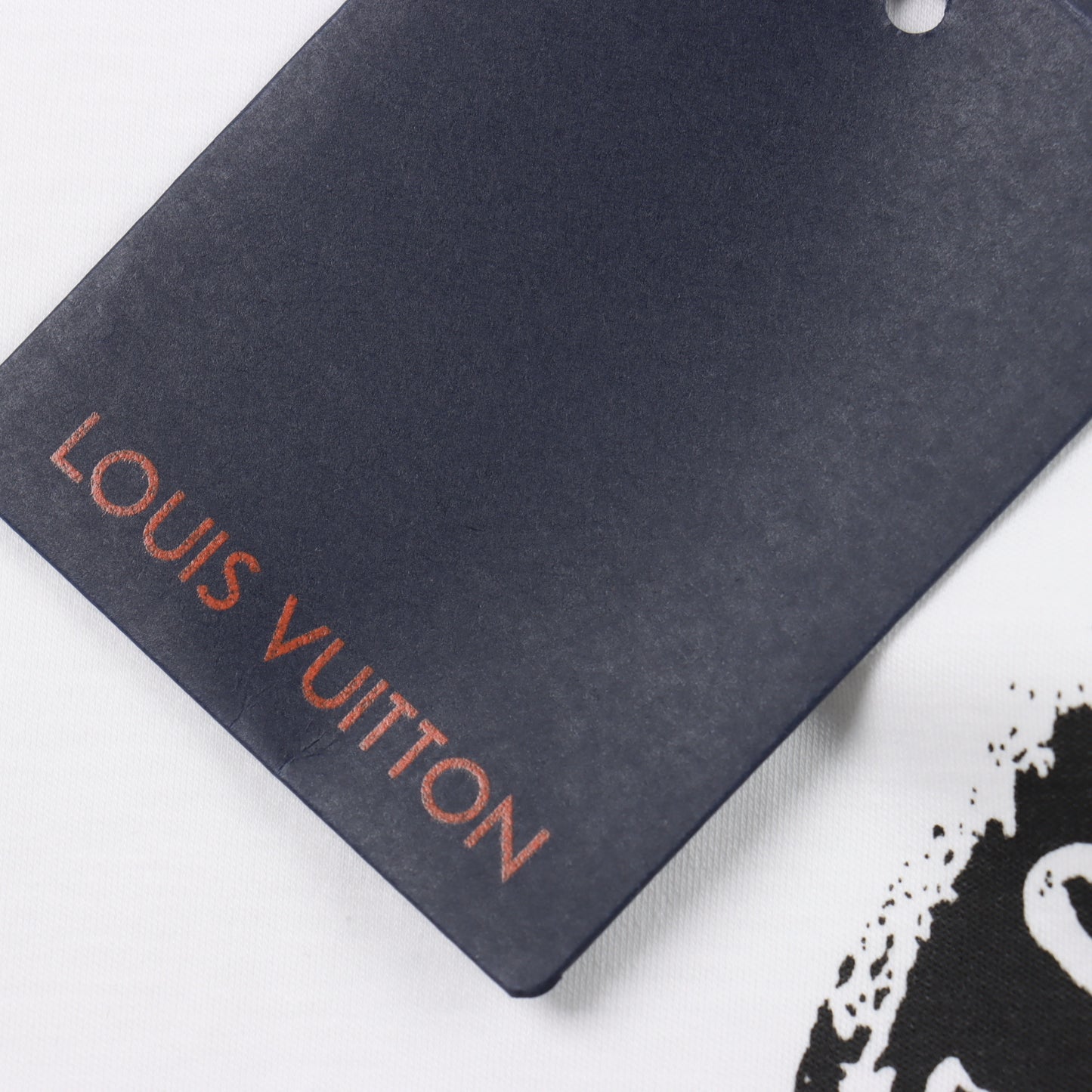 LOUIS VUITTON T-SHIRT - SUPER CLONE
