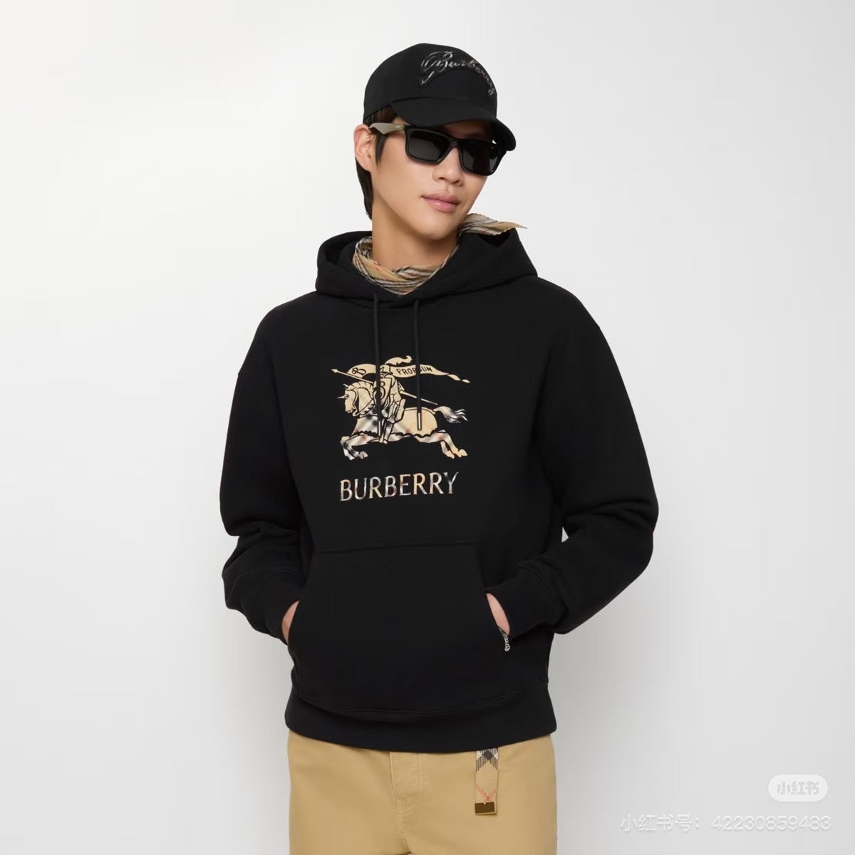 BURBERRY KNIGHT HOODIE – 1:1 HIGH END