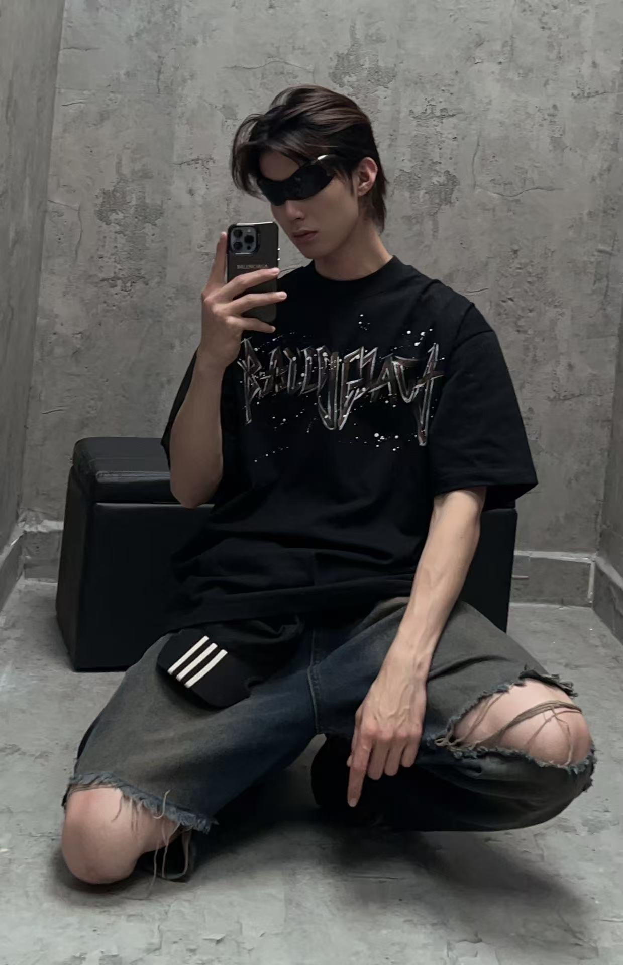 BALENCIAGA T-SHIRT - SUPER CLONE