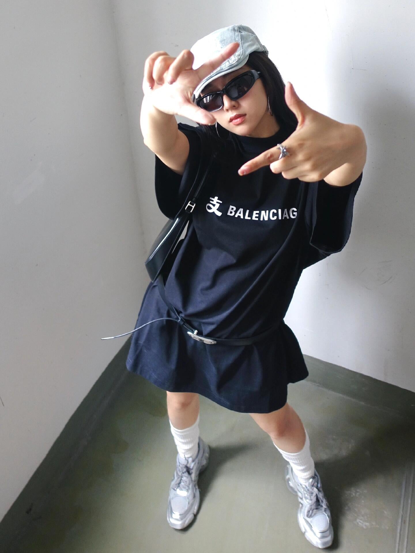 BALENCIAGA T-SHIRT - SUPER CLONE