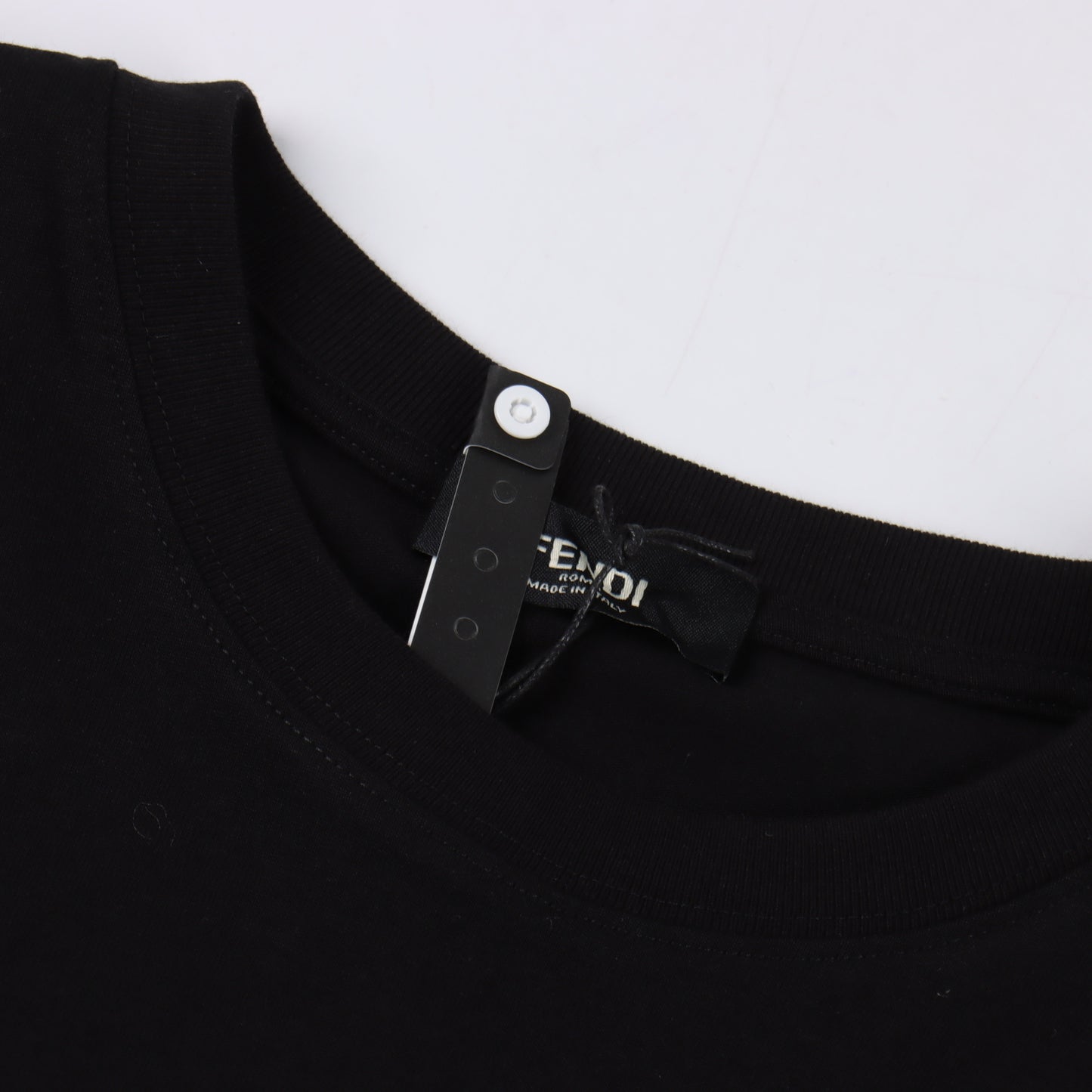 FENDI T-SHIRT - SUPER CLONE
