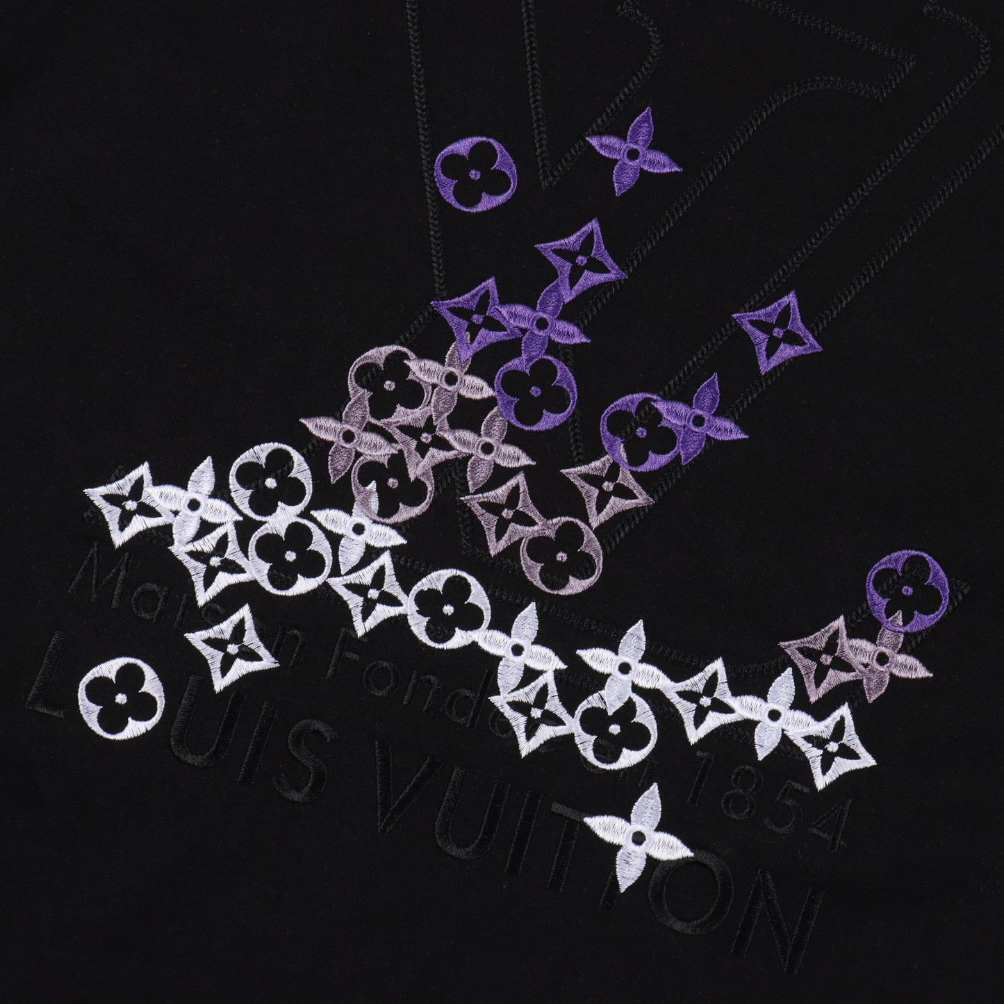 LOUIS VUITTON T-SHIRT - SUPER CLONE