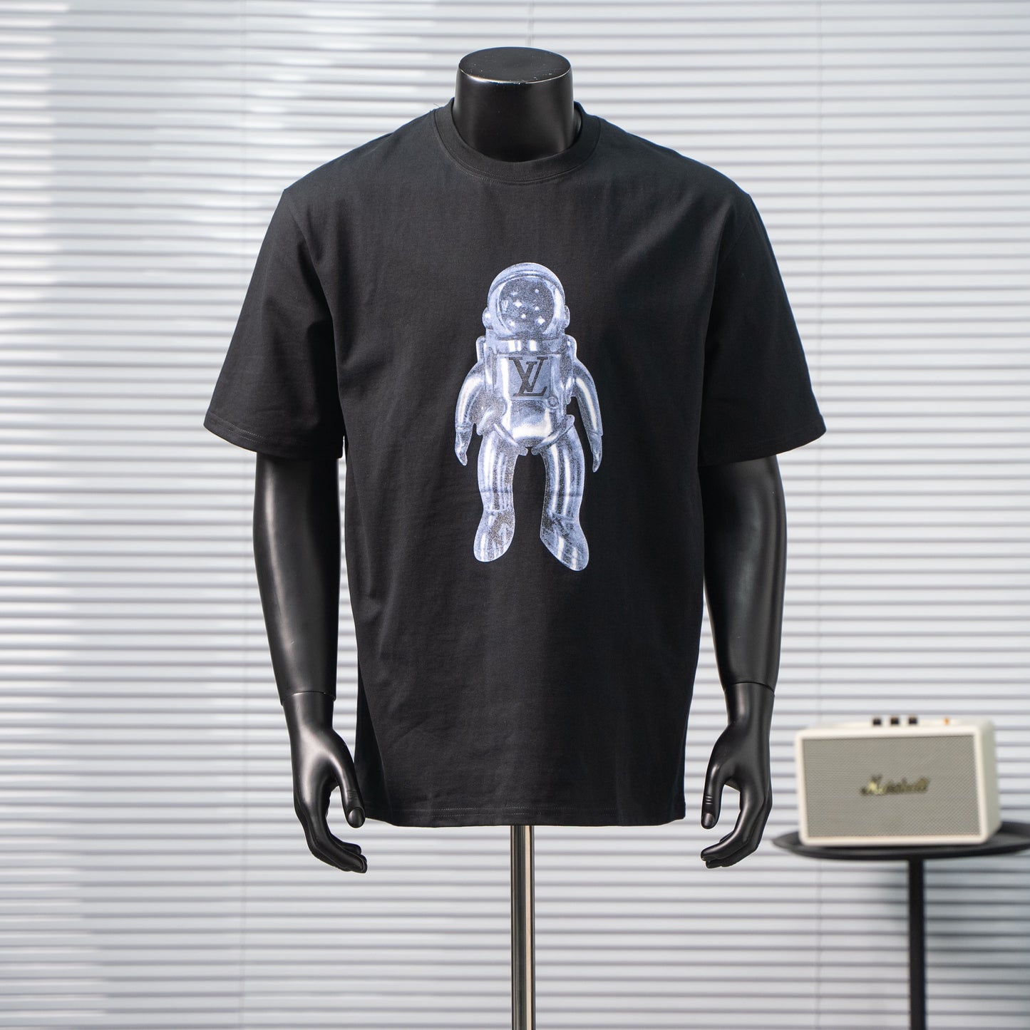LOUIS VUITTON TRAVELLER ROBOT T-SHIRT – 1:1 HIGH END