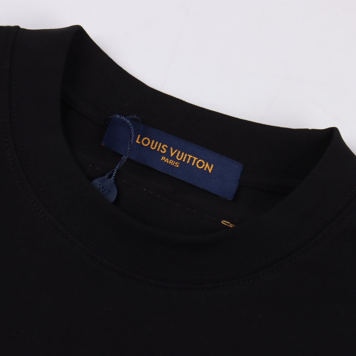 LOUIS VUITTON T-SHIRT - SCHWARZ / WEIß - SUPER CLONE 260g