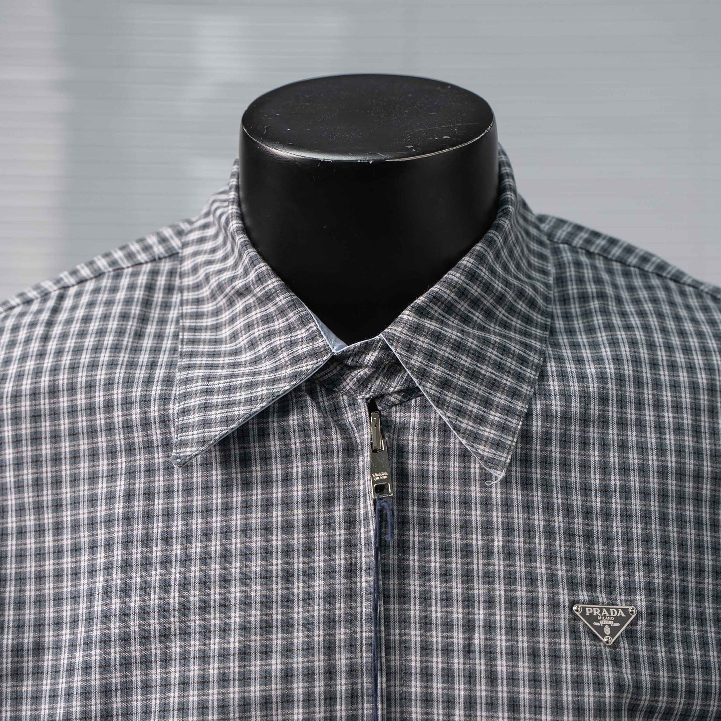 PRADA TRIANGLE LOGO CHECK REVERSIBLE COLLAR JACKET – 1:1 HIGH END